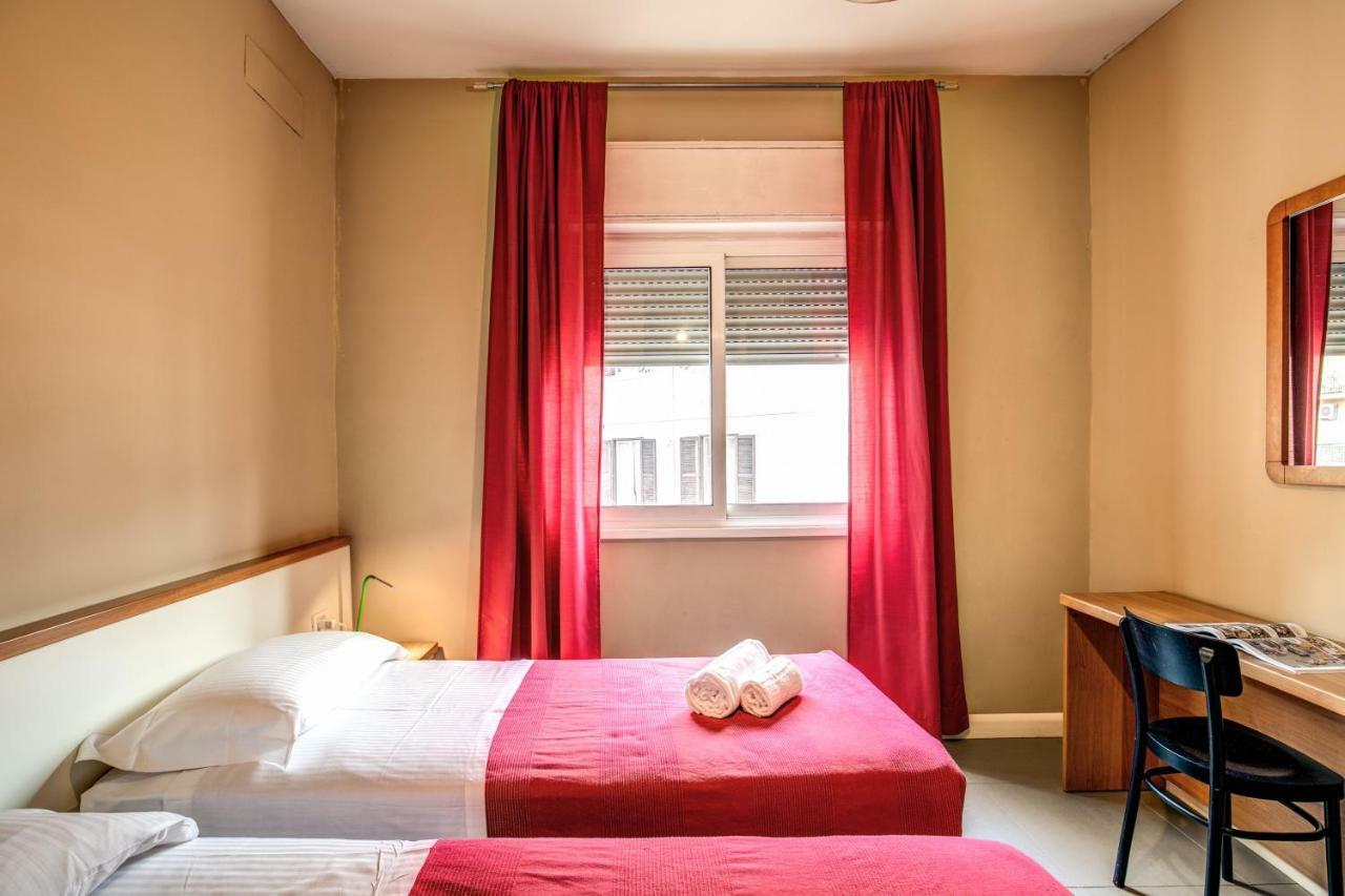 Tuscolano 6 Bedroom 6 Bathroom Apartment Rom